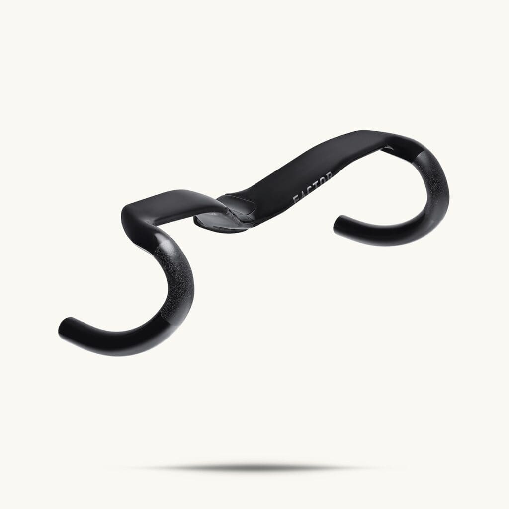 Nouveau vélo aérodynamique Factor One