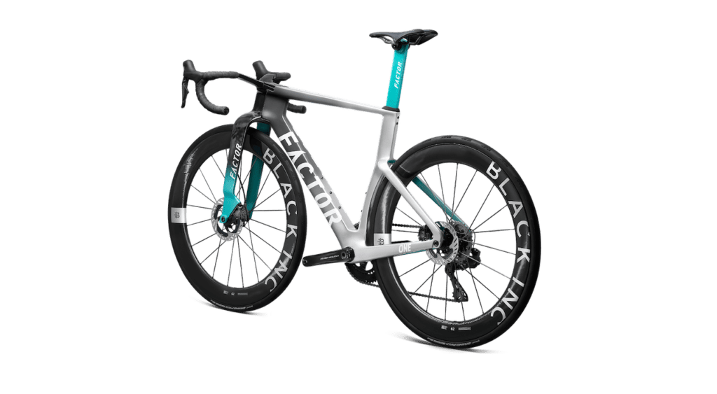 Nouveau vélo aérodynamique Factor One