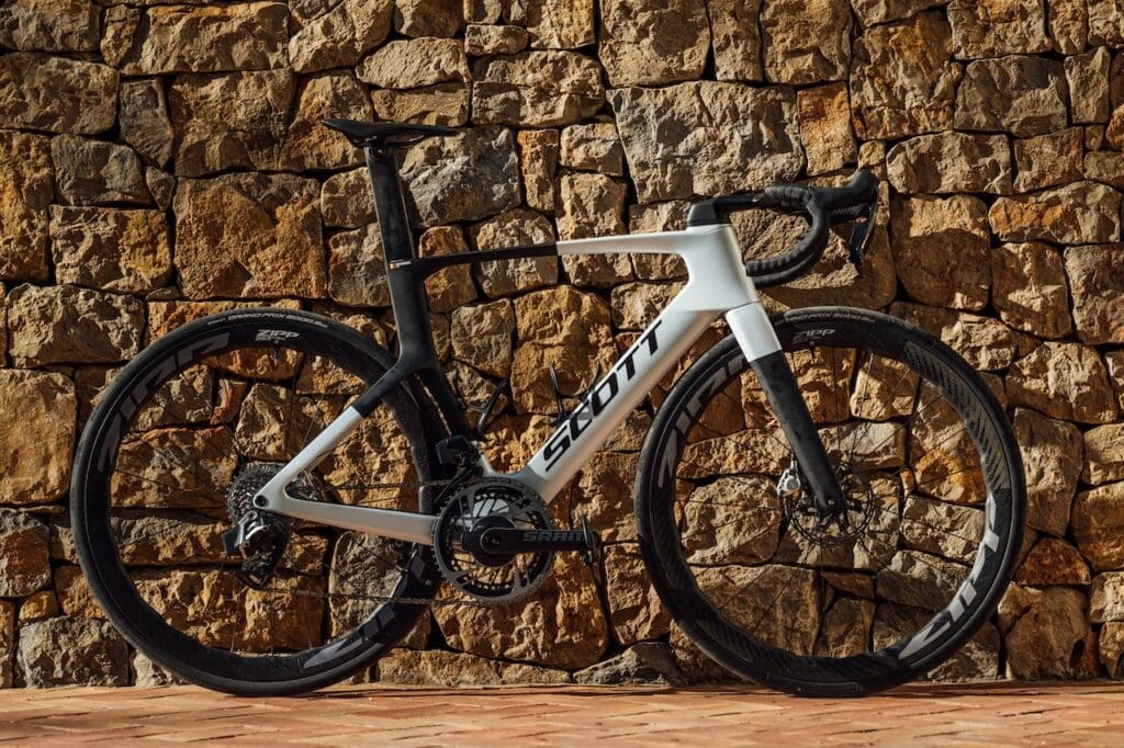 Des v&eacute;los Scott pour l'&eacute;quipe NSN