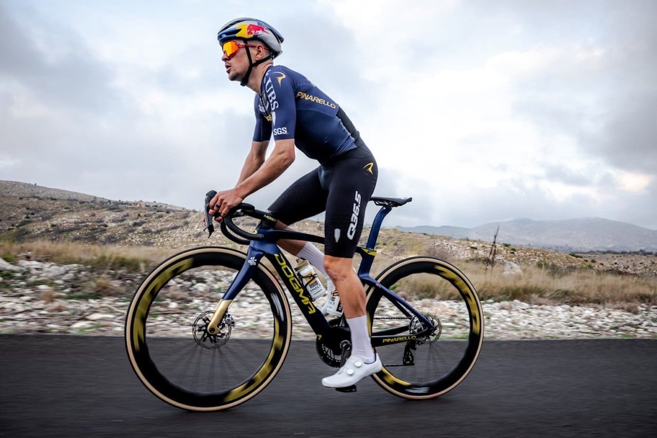 Vélo Pinarello Dogma F de l'équipe Pinarello-Q36.5 Pro Cycling