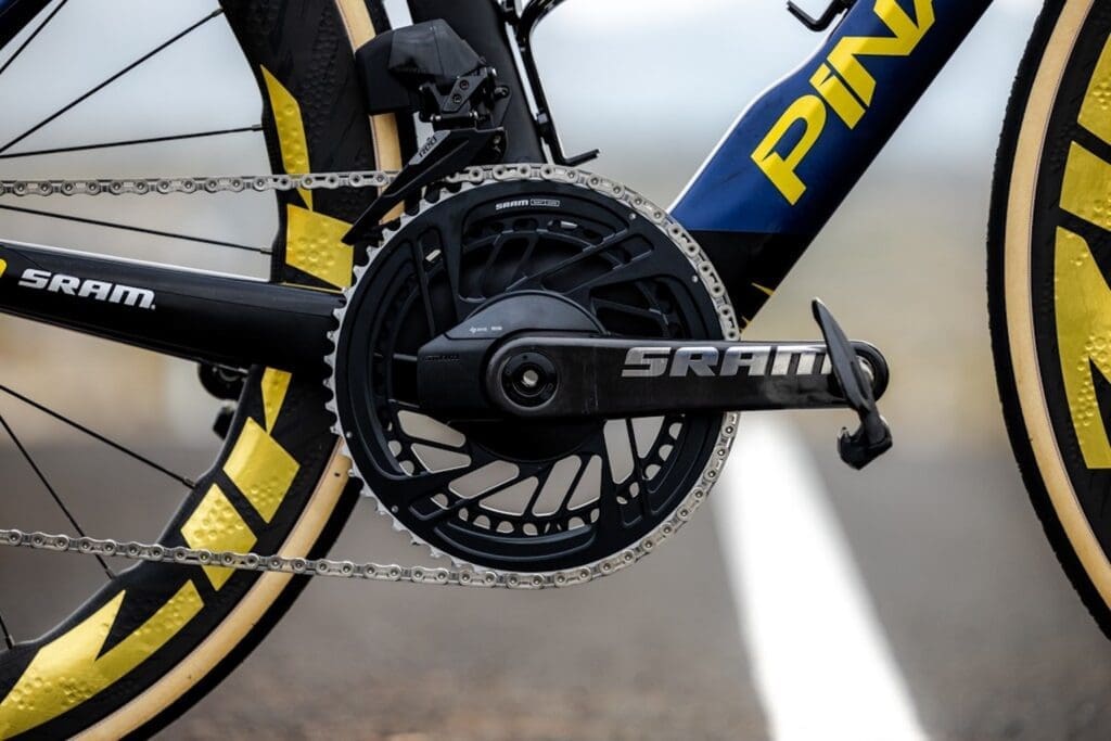 Vélo Pinarello Dogma F de l'équipe Pinarello-Q36.5 Pro Cycling