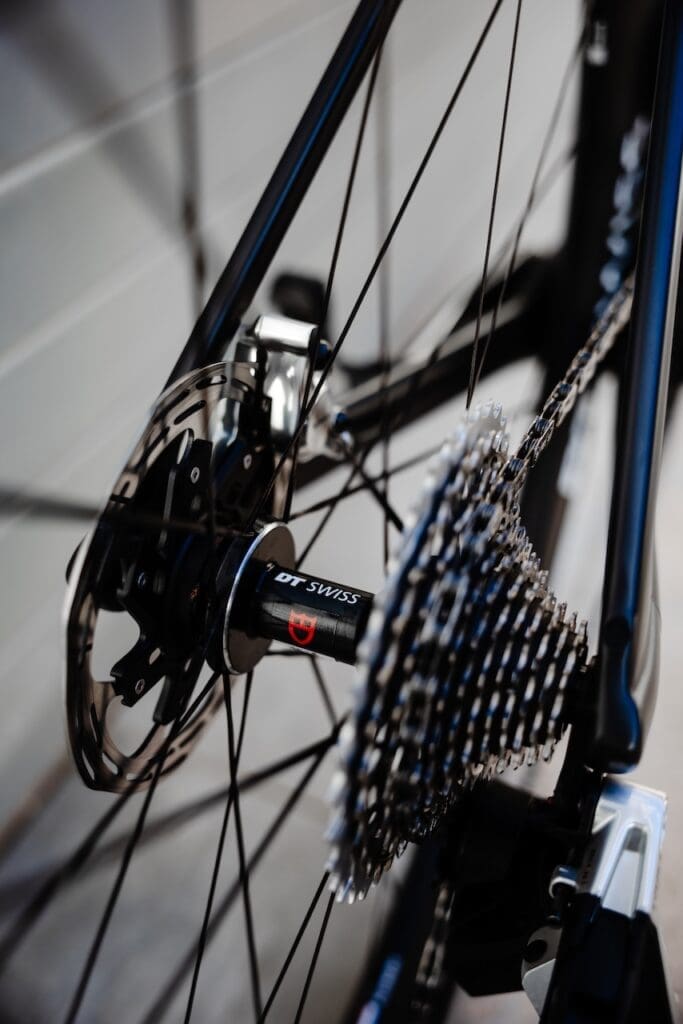 Vélo BMC de l'équipe Tudor Pro Cycling 2026