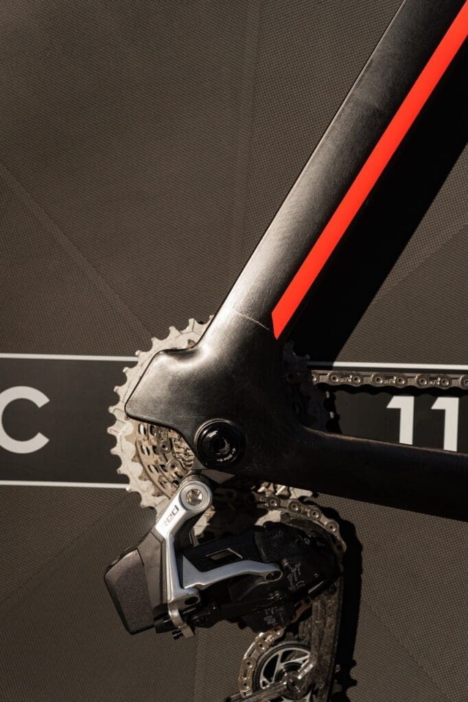 nouveau vélo de contre-la-montre BMC Timemachine Mpc