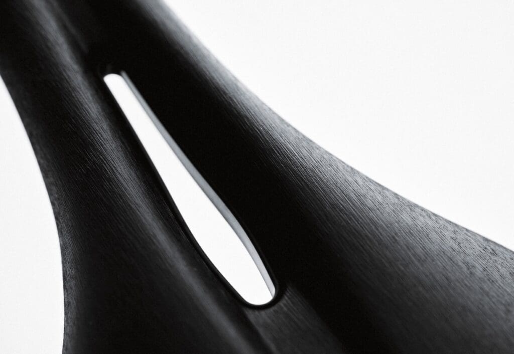 Nouvelle selle fi'zi:k Arione