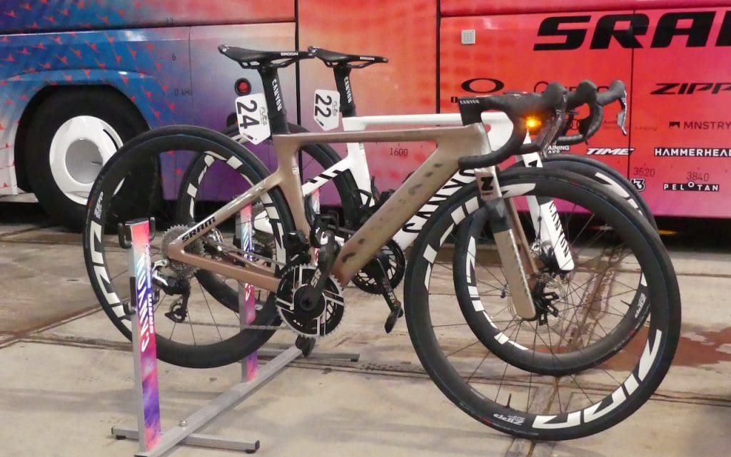 Vélo Canyon Aeroad CFR de l'équipe Canyon//Sram Zoandacrypto 2026