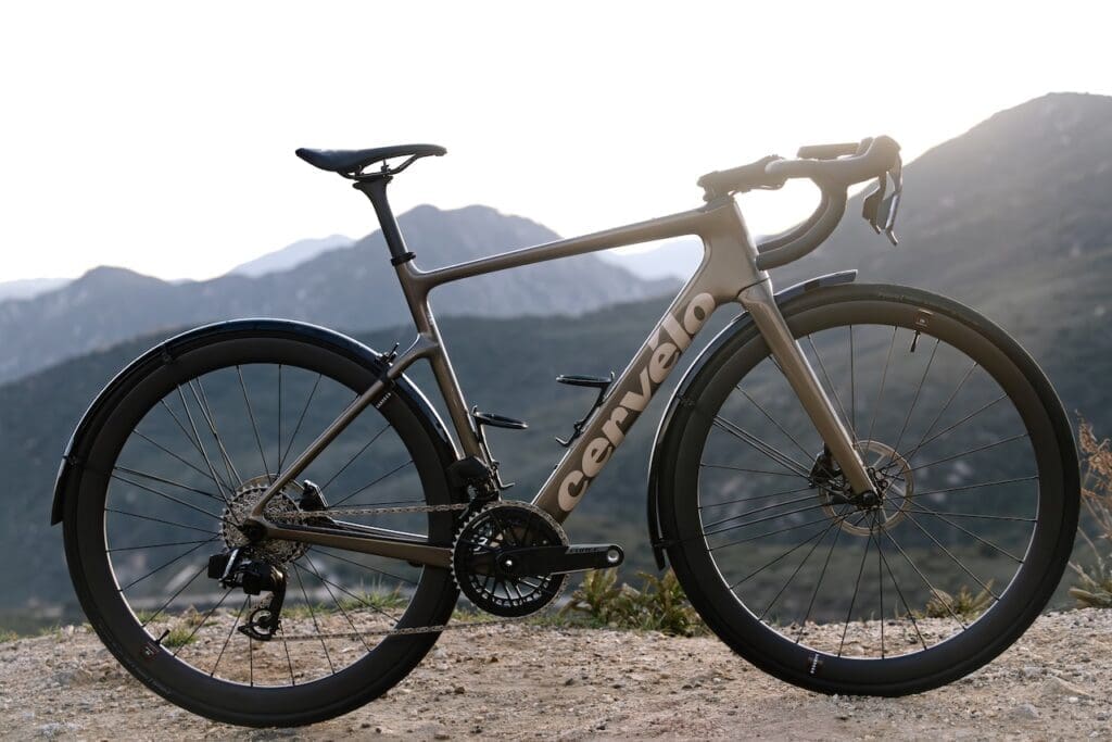 Nouveau vélo allRoad Cervélo Caledonia