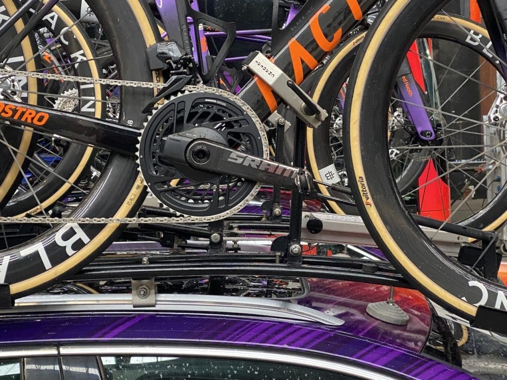 Les vélos Factor Ostro VAM 2.0 de l'équipe Human Powered Health 2026