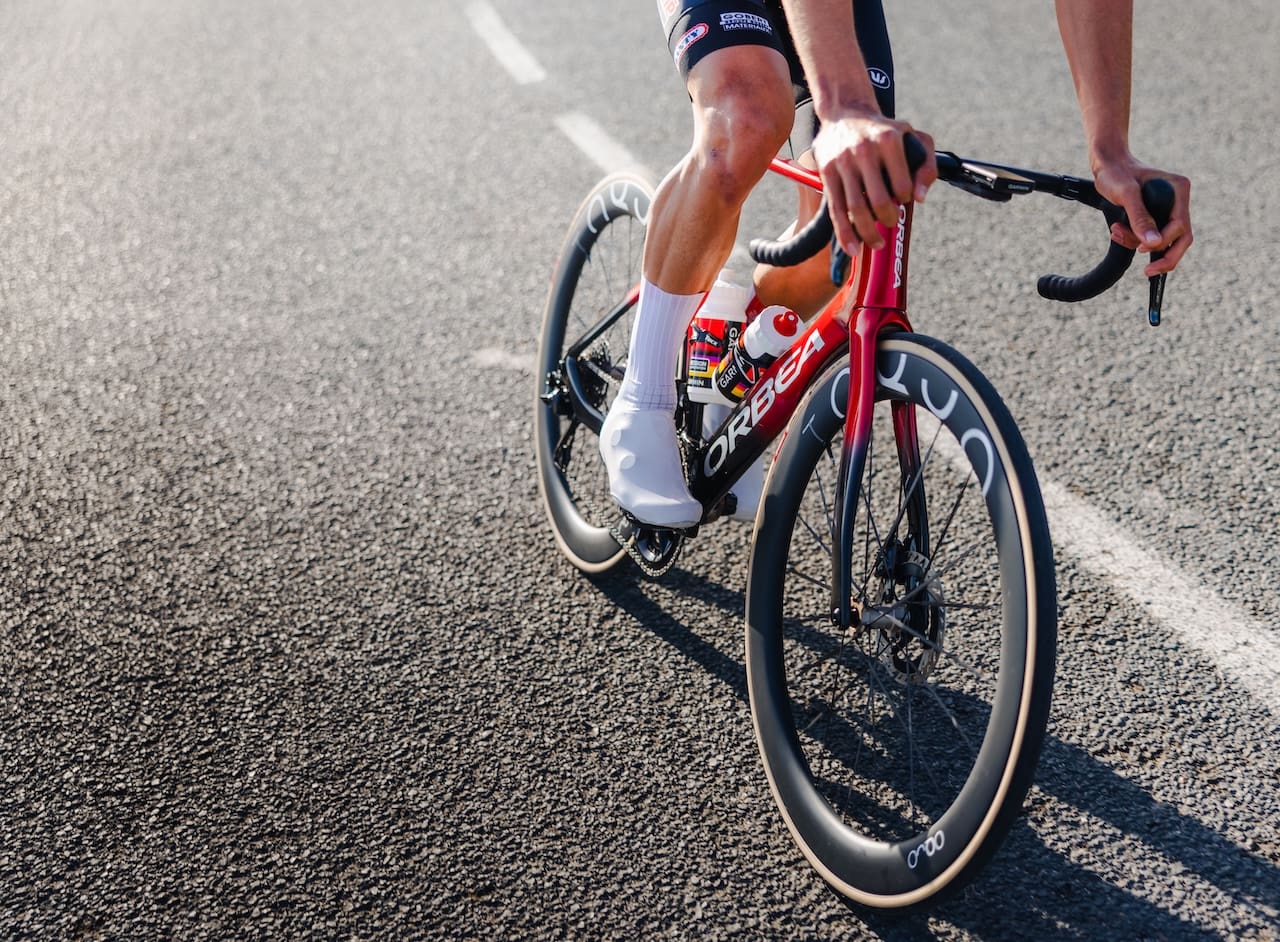 Roues Oquo LTD CS avec rayons Vonoa Aero Carbon