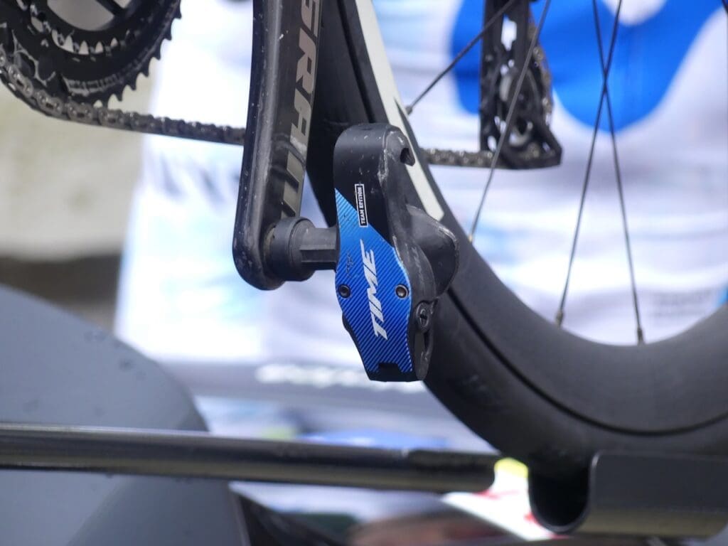 Le matériel et les vélos des pros vus l'Omloop Het Nieuwsblad 2026