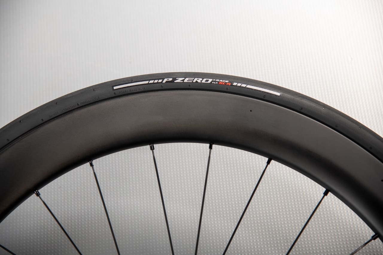 Nouveau tubeless Pirelli P ZERO Race TLR SL-R adoptant la technlogie PAAS