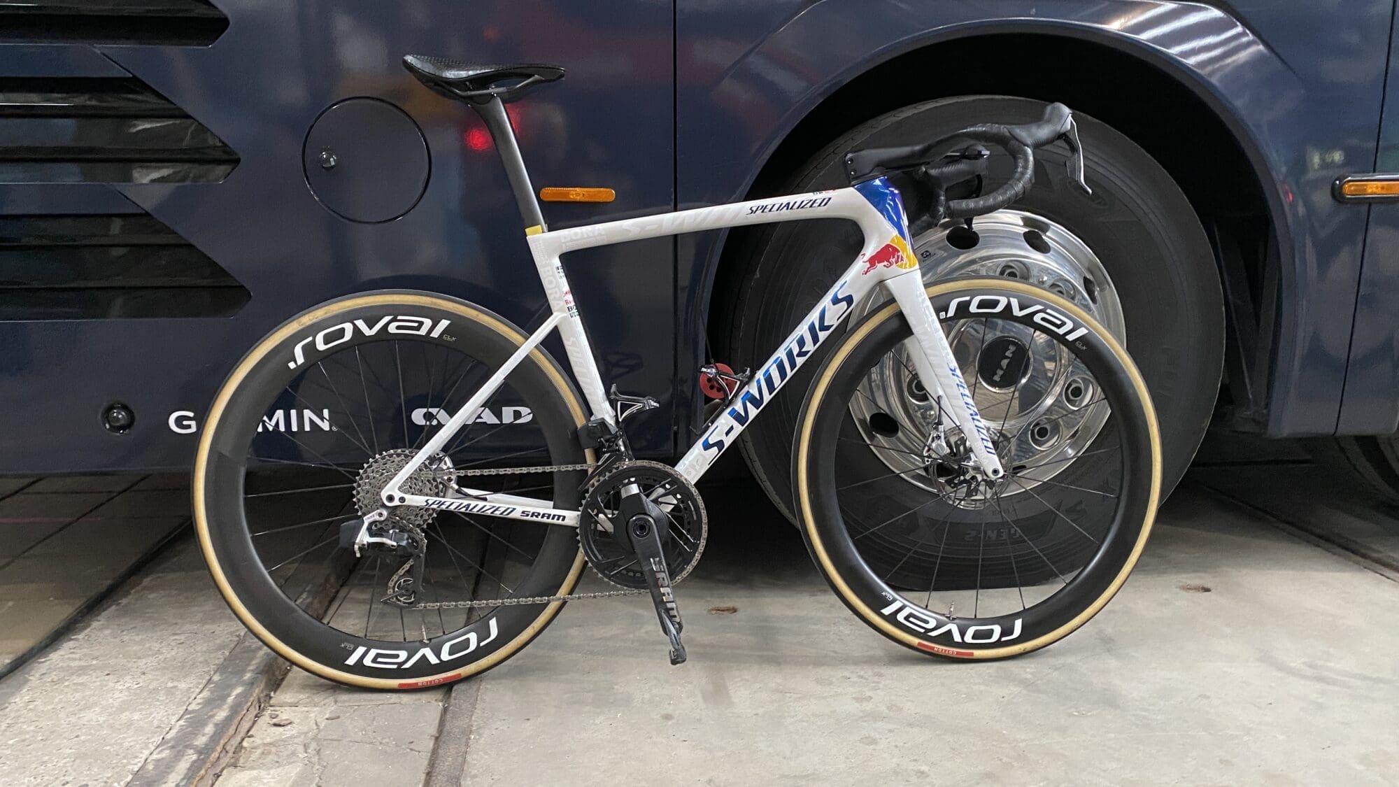 Les Specialized S-Works Tarmac SL8 de l'équipe Red Bull-Bora-Hansgrohe