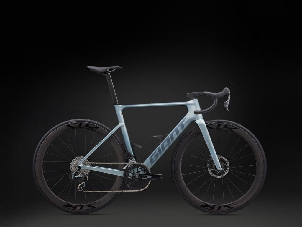 Nouvelle génération de Giant Propel et de Liv Enviliv