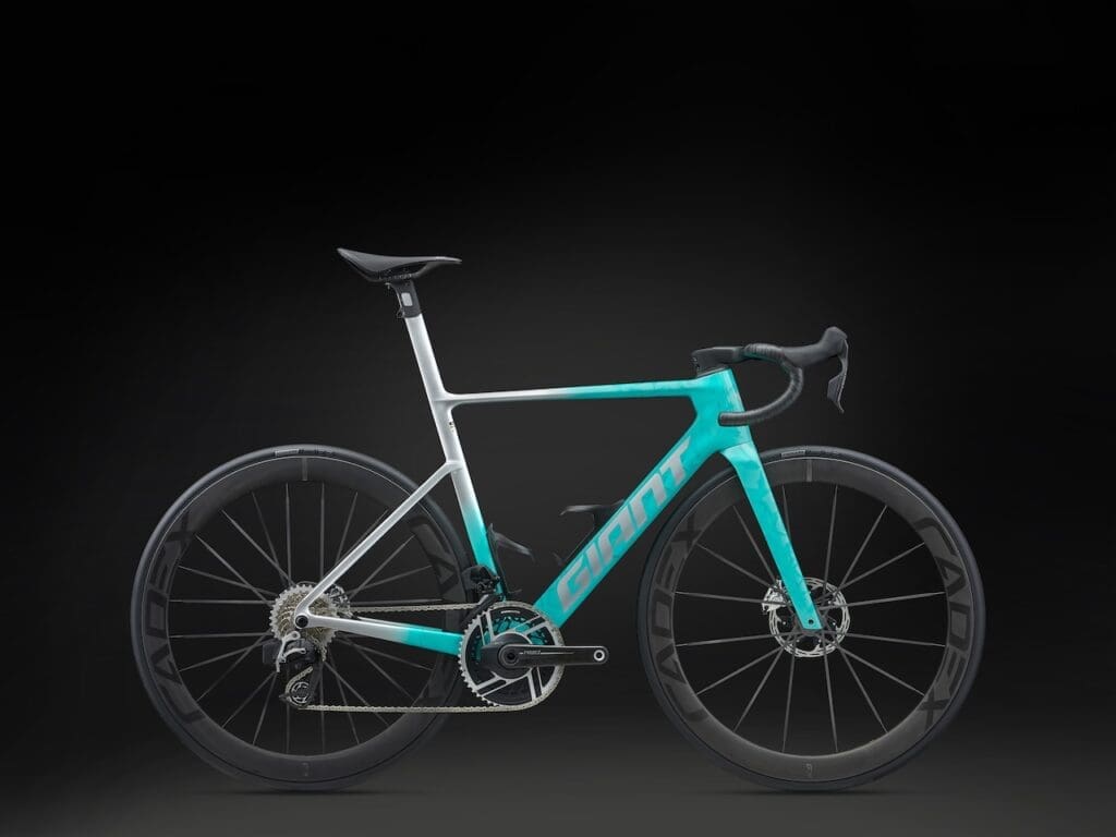Nouvelle génération de Giant Propel et de Liv Enviliv