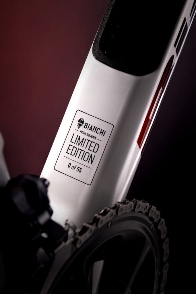 2026 série limitée Bianchi Infinito Paris-Roubaix