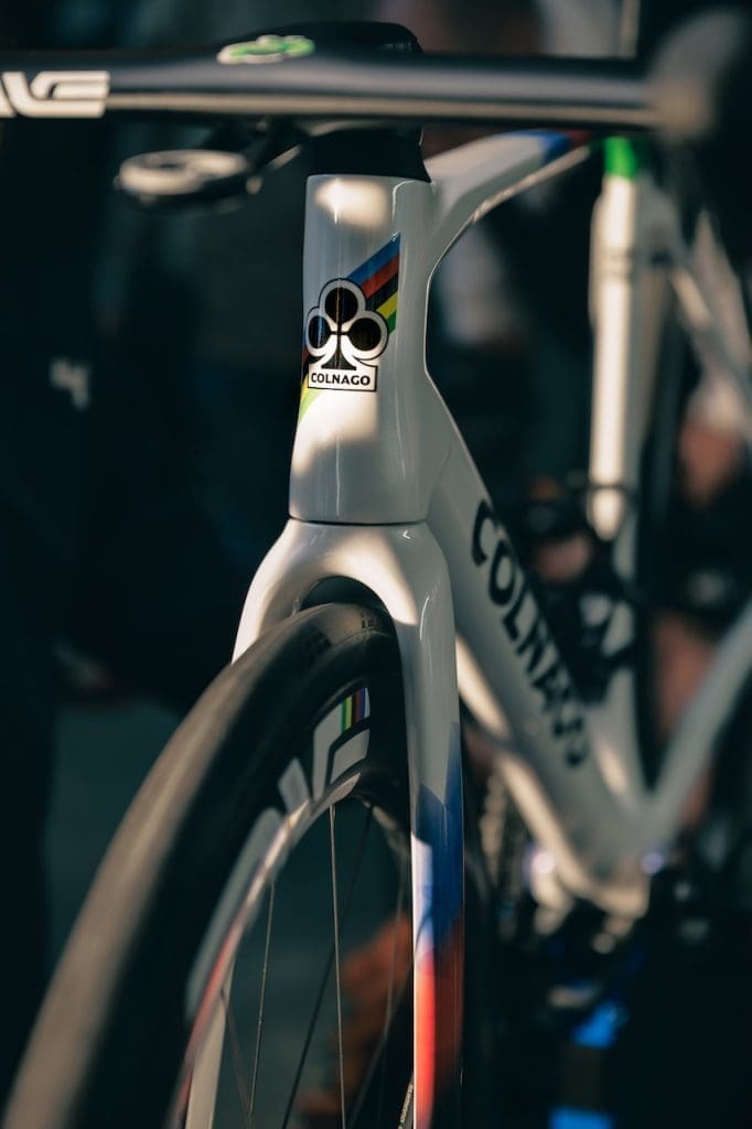 Le vélo Colnago V5Rs de Tajdej Pogačar utilisé sur les Ardennaises 2025 est aux enchères