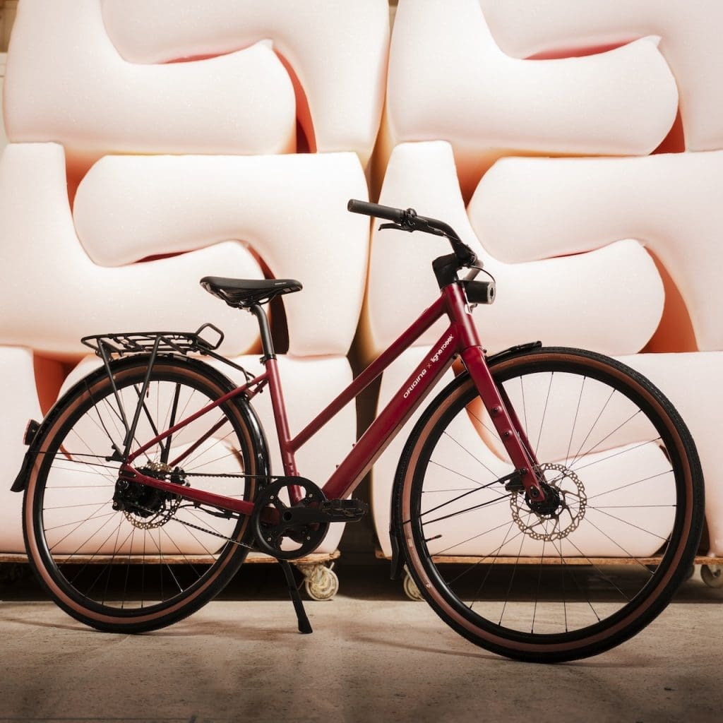 VAE Origine Montmratre Air Origine x Ligne Roset