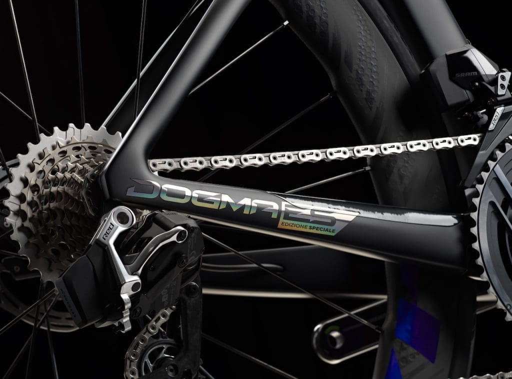 Série limitée du vélo Pinarello Tissot Dogma F