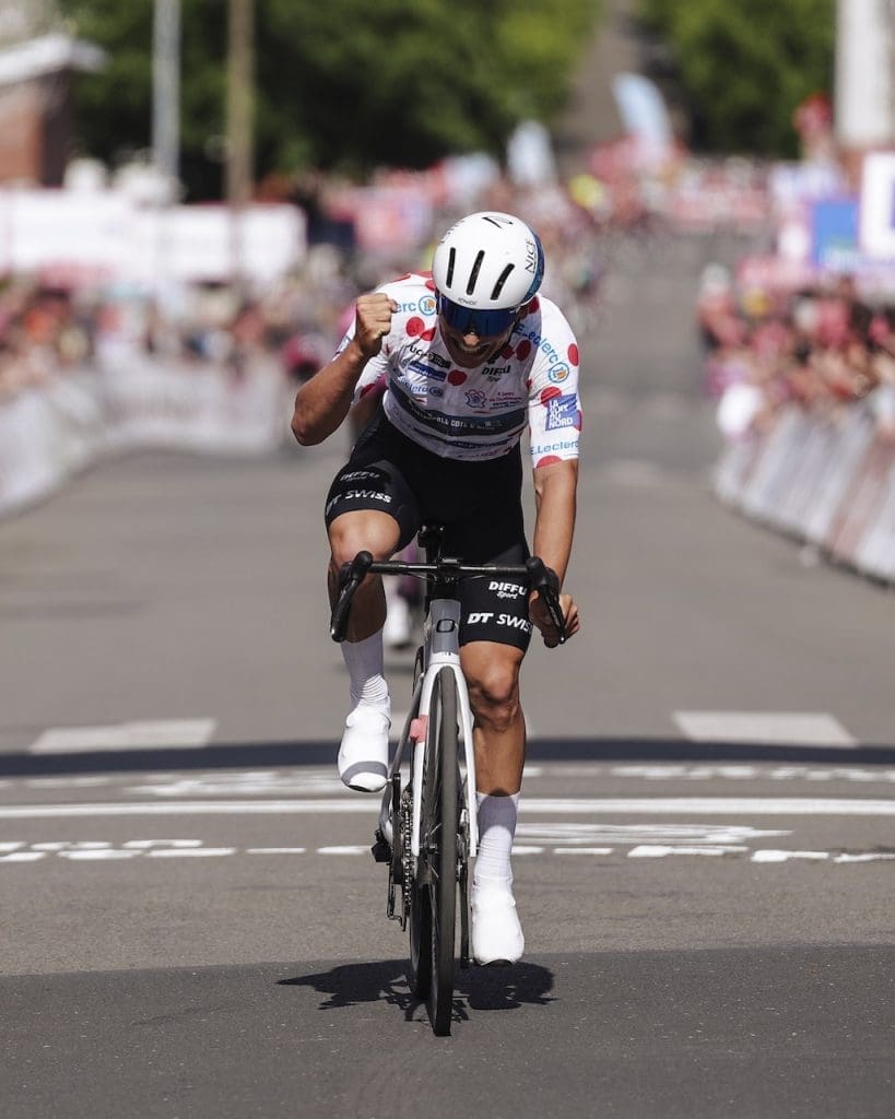 Première victoire d'Origine chez les Pros avec Victor Papon