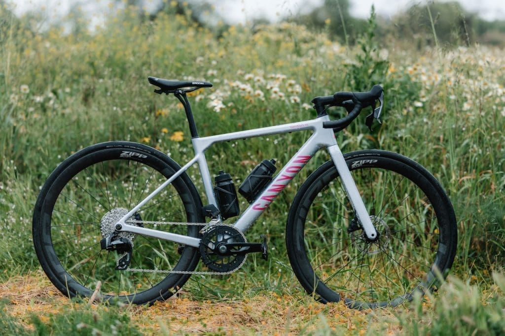 Vélos endurance Canyon et Endurace CF SLX et Endurace CF