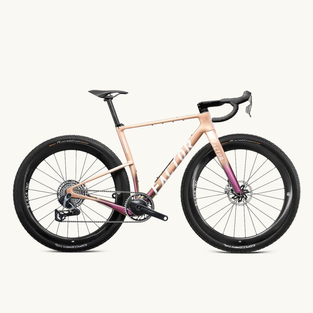 vélo de compétition gravel longue distance Factor Sarana