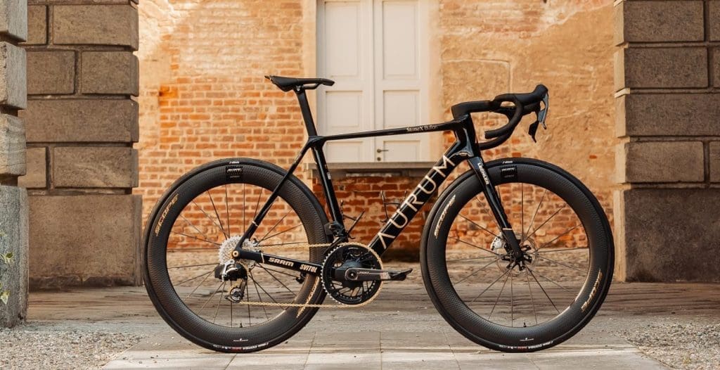 Vélo Aurum Magma AU109 de l'équipe Polti-Visit Malta pour le Giro 2026