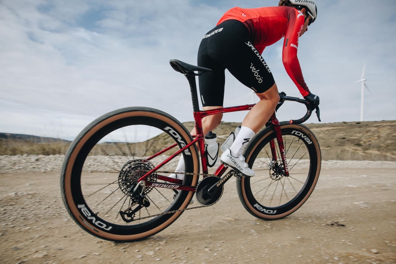 vélo de compétition gravel Specialized Crux 5