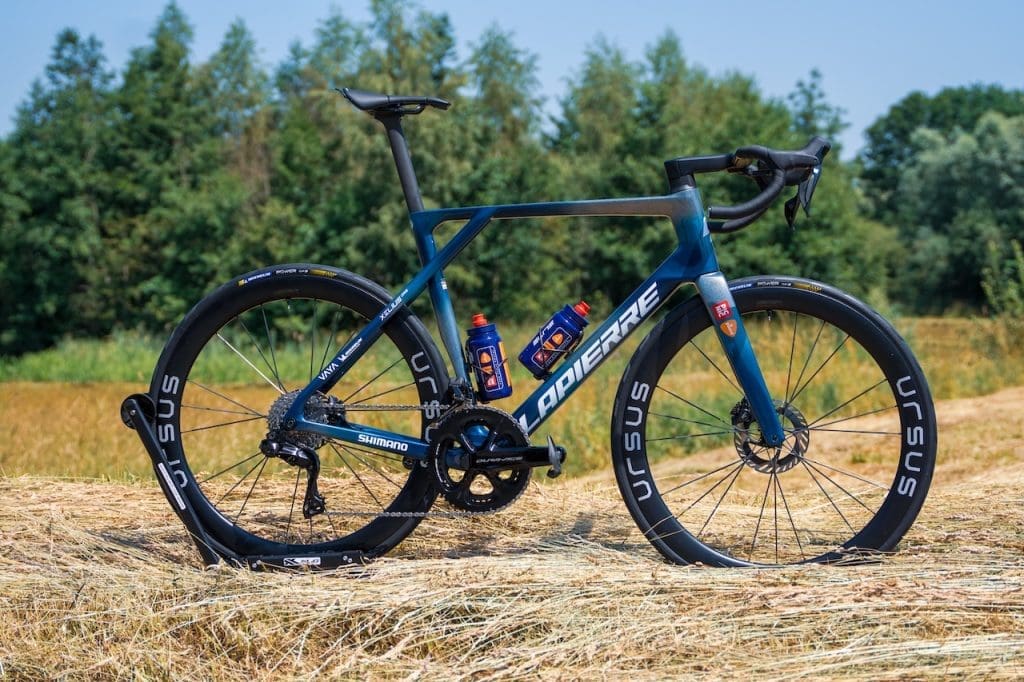 Le Lapierre Xelius DRS 80th Anniversary du team Picnic-PostNL sur le Tour de France 2026 le 14 juillet