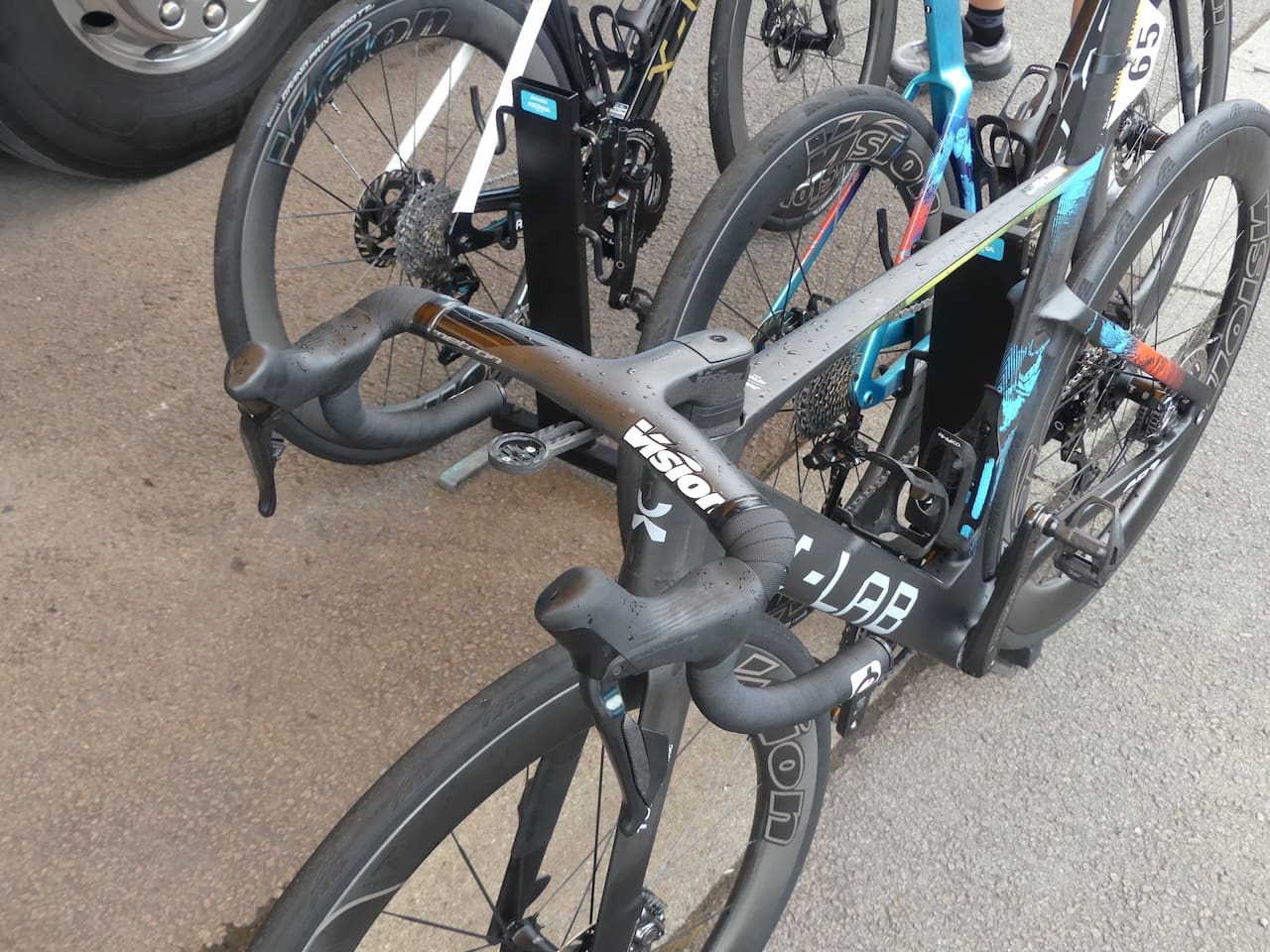 Le matériel d'XDS-Astana Team sur le Tour de France 2026