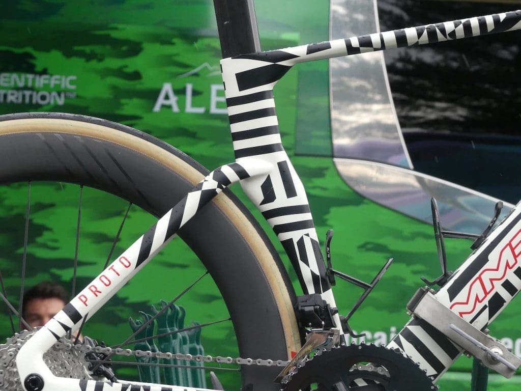 Le matériel de l'équipe Caja Rural-RGA Seguros sur le Tour de France 2026
