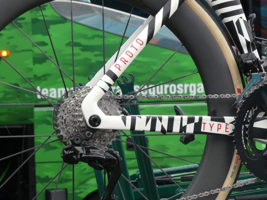 Le matériel de l'équipe Caja Rural-RGA Seguros sur le Tour de France 2026