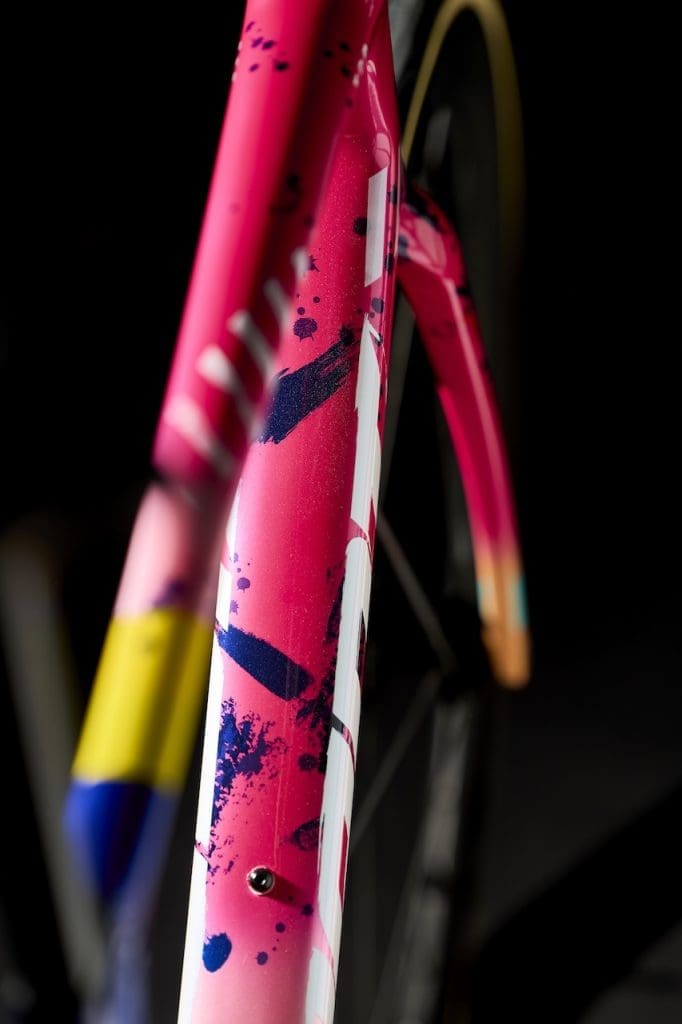 Nouvelle décoration Neon Flux pour le kit cadre Giant TCR Advanced Pro