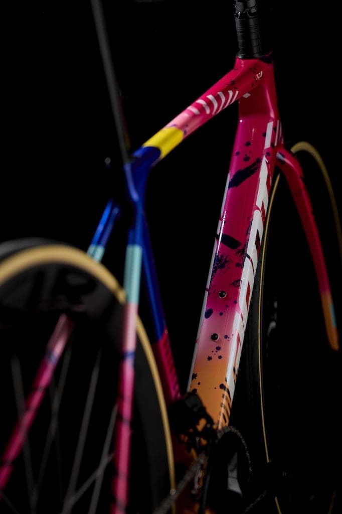 Nouvelle décoration Neon Flux pour le kit cadre Giant TCR Advanced Pro